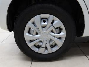 Suzuki Swift 1.2 GL manual - Image 18