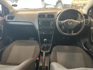 Volkswagen Polo Vivo hatch 1.4 Comfortline - Image 6