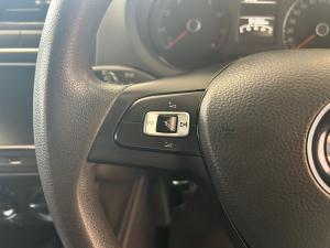 Volkswagen Polo Vivo hatch 1.4 Comfortline - Image 9