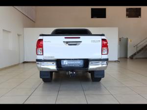 Toyota Hilux 2.4GD-6 Xtra cab Raider manual - Image 5
