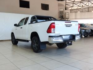 Toyota Hilux 2.4GD-6 Xtra cab Raider manual - Image 24