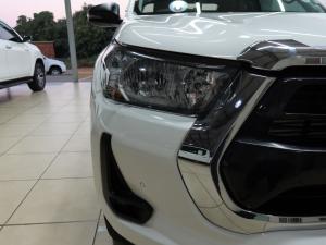 Toyota Hilux 2.4GD-6 Xtra cab Raider manual - Image 26