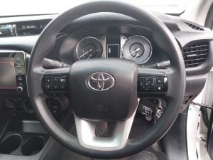 Toyota Hilux 2.4GD-6 double cab 4x4 Raider auto - Image 8