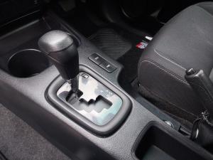 Toyota Hilux 2.4GD-6 double cab 4x4 Raider auto - Image 13