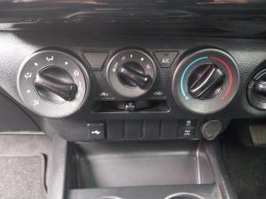 Toyota Hilux 2.4GD-6 double cab 4x4 Raider auto - Image 17
