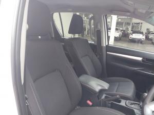 Toyota Hilux 2.4GD-6 double cab 4x4 Raider auto - Image 18