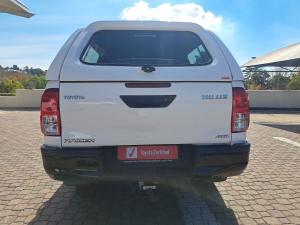 Toyota Hilux 2.4GD-6 double cab 4x4 Raider auto - Image 5
