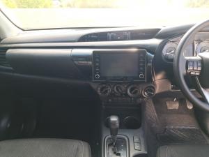 Toyota Hilux 2.4GD-6 double cab 4x4 Raider auto - Image 12