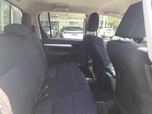 Toyota Hilux 2.4GD-6 double cab 4x4 Raider auto - Image 15