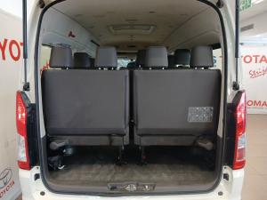 Toyota Quantum 2.8 SLWB bus 14-seater GL auto - Image 18