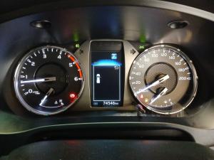 Toyota Hilux 2.4GD-6 double cab 4x4 Raider auto - Image 11