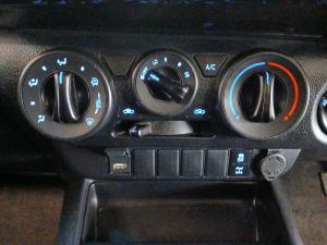 Toyota Hilux 2.4GD-6 double cab 4x4 Raider auto - Image 15