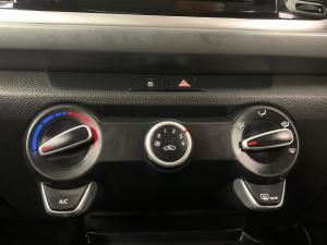 Kia RIO 1.4 LS 5-Door - Image 10