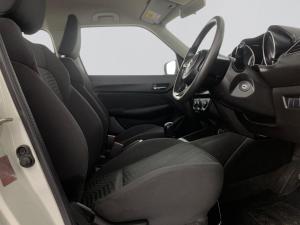 Suzuki Swift 1.2 GL AMT - Image 10