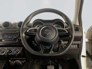 Suzuki Swift 1.2 GL AMT - Image 14