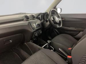 Suzuki Swift 1.2 GL AMT - Image 15
