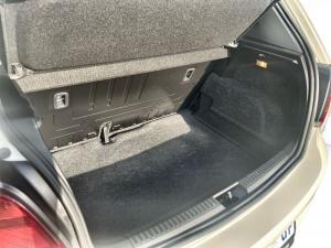 Volkswagen Polo Vivo hatch 1.4 Life - Image 10