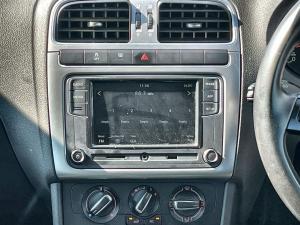 Volkswagen Polo Vivo hatch 1.6 Maxx - Image 12
