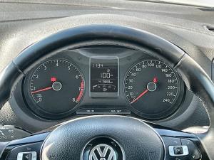 Volkswagen Polo Vivo hatch 1.6 Maxx - Image 13
