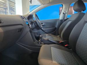 Volkswagen Polo Vivo hatch 1.4 Life - Image 10