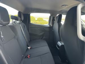 Isuzu D-Max 1.9TD double cab L 4x4 manual - Image 7