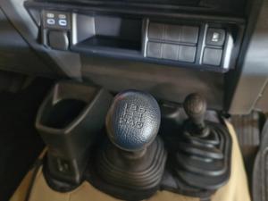 Toyota Land Cruiser 79 4.5D-4D LX V8 single cab - Image 13