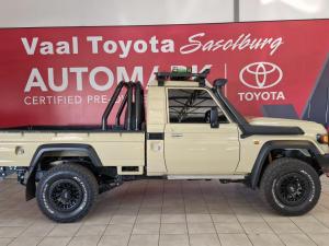 Toyota Land Cruiser 79 4.5D-4D LX V8 single cab - Image 5