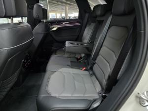 Volkswagen Touareg V6 TDI R-Line Final Edition - Image 15