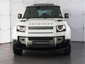 Land Rover Defender 110 D300 X-Dynamic HSE - Image 5