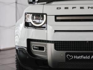 Land Rover Defender 110 D300 X-Dynamic HSE - Image 8