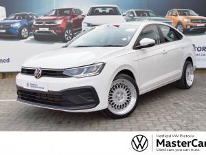 Volkswagen Polo sedan 1.6 manual - Image 1