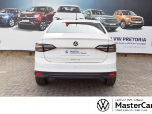 Volkswagen Polo sedan 1.6 manual - Image 5