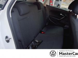 Volkswagen Polo Vivo hatch 1.6 Comfortline auto - Image 9