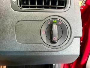 Volkswagen Polo Vivo hatch 1.4 - Image 13