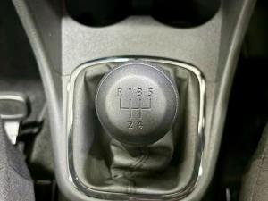 Volkswagen Polo Vivo hatch 1.4 - Image 4