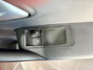 Volkswagen Polo Vivo hatch 1.4 - Image 9
