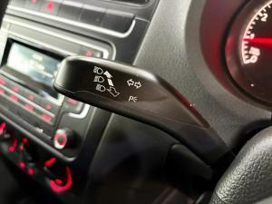 Volkswagen Polo Vivo hatch 1.4 Trendline - Image 10