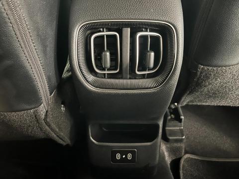 Image Kia Sonet 1.5 LX manual