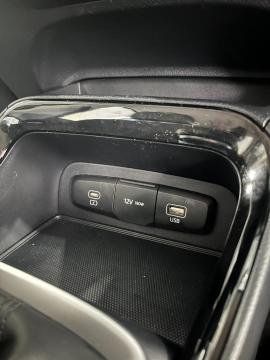 Image Kia Sonet 1.5 LX manual