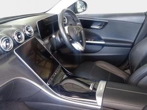 Mercedes-Benz C-Class C200 Avantgarde - Image 14