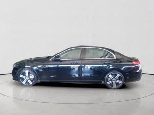 Mercedes-Benz C-Class C200 Avantgarde - Image 4