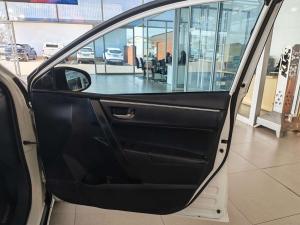 Toyota Corolla 1.6 Prestige CVT - Image 15