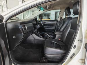Toyota Corolla 1.6 Prestige CVT - Image 20