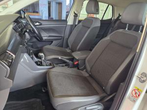 Volkswagen T-CROSS 1.5 TSI R-LINE DSG - Image 11