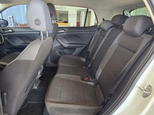 Volkswagen T-CROSS 1.5 TSI R-LINE DSG - Image 12