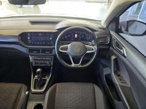 Volkswagen T-CROSS 1.5 TSI R-LINE DSG - Image 19