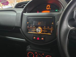 Suzuki S-Presso 1.0 GL manual - Image 12