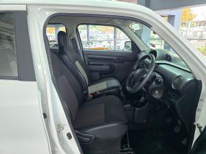 Suzuki S-Presso 1.0 GL manual - Image 9