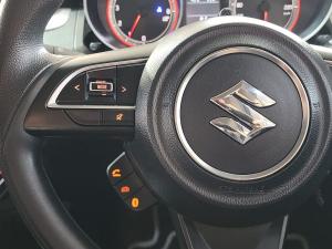 Suzuki Swift 1.2 GL auto - Image 18