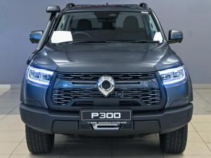 GWM P300 2.4T double cab LTD 4x4 - Image 4